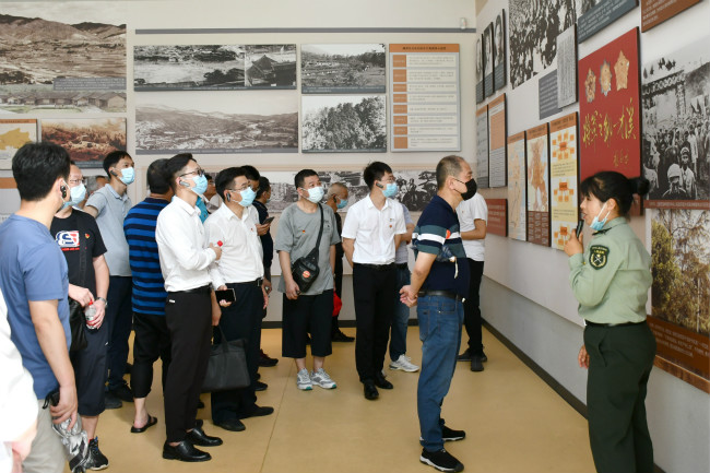 3_meitu_3.jpg 3_meitu_3.jpg