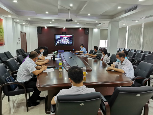 2_meitu_2.jpg 2_meitu_2.jpg