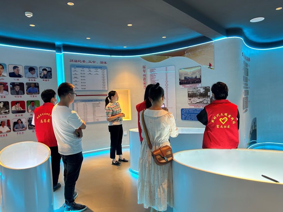 图片2.jpg 图片2.jpg