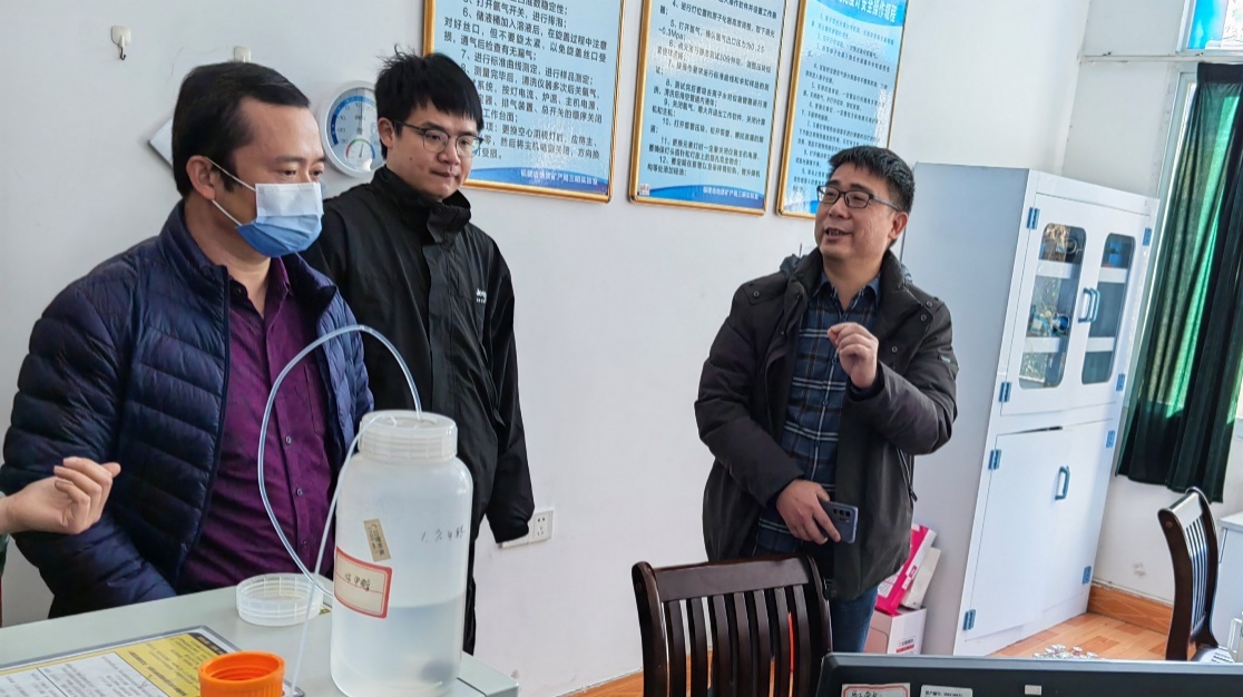 图片2.jpg 图片2.jpg