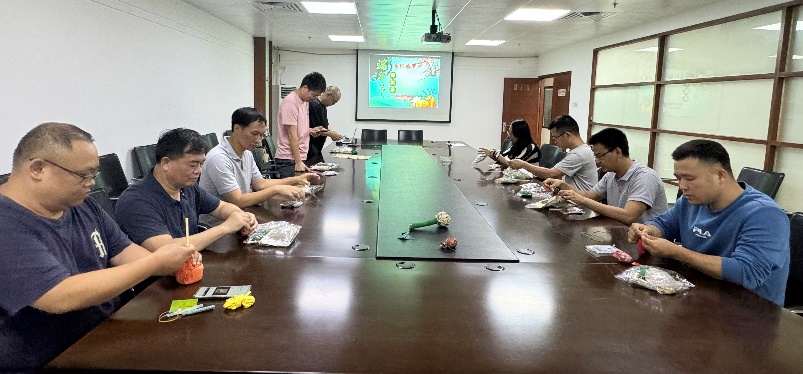 图片2.jpg 图片2.jpg