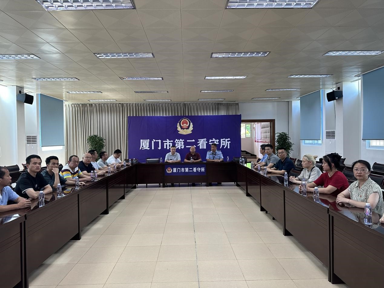 图片2.jpg 图片2.jpg