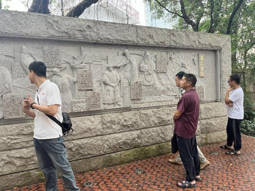 图片6.jpg 图片6.jpg